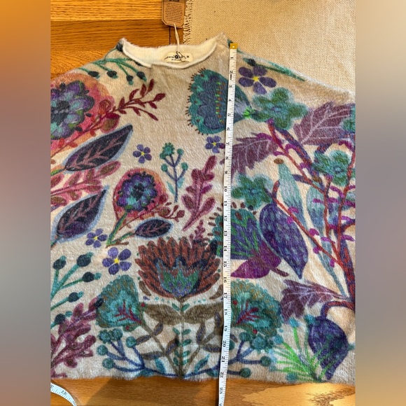 NATURAL LIFE NWT Cream Multicolored Floral Crewneck Sweater Boho Romantic Soft - Picture 8 of 11